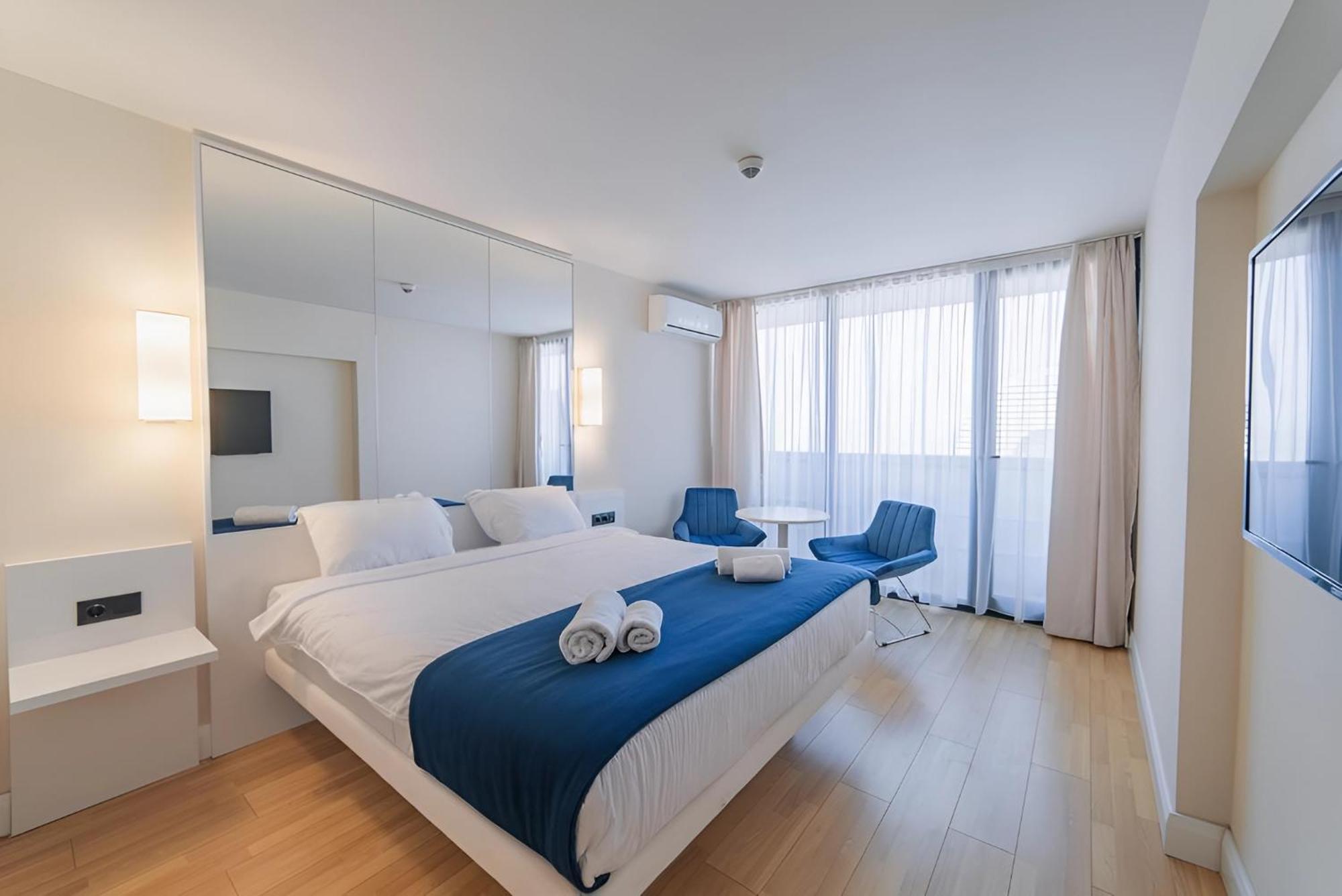 Orbi Batumi City Beach View Hotel Exterior foto